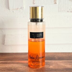 VICTORIA SECRET | AMBER ROMANCE